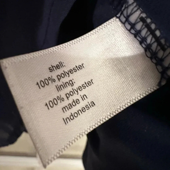 Lane Bryant | Navy Sleeveless Sheer Overlay Blouse Plus Size 28 - Picture 6 of 6